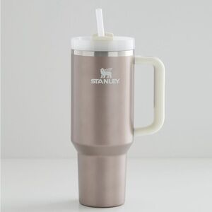 NEW Rose Quartz Glow Rose Gold Stanley Tumbler